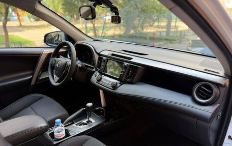 Toyota RAV4, 2018 год, 2 790 000 рублей, 22 фотография