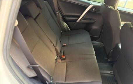 Toyota RAV4, 2018 год, 2 790 000 рублей, 26 фотография