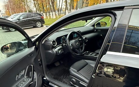 Mercedes-Benz A-Класс, 2020 год, 2 270 000 рублей, 16 фотография