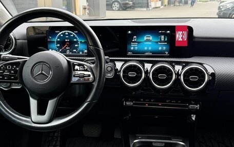Mercedes-Benz A-Класс, 2020 год, 2 270 000 рублей, 7 фотография