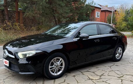 Mercedes-Benz A-Класс, 2020 год, 2 270 000 рублей, 26 фотография