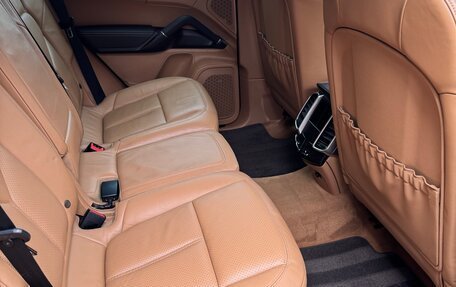 Porsche Cayenne III, 2011 год, 2 350 000 рублей, 13 фотография