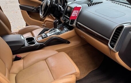 Porsche Cayenne III, 2011 год, 2 350 000 рублей, 10 фотография