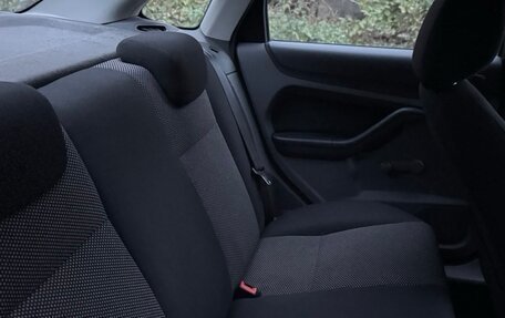 Ford Focus II рестайлинг, 2010 год, 400 000 рублей, 17 фотография