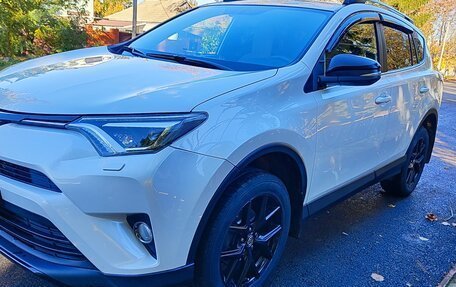 Toyota RAV4, 2019 год, 2 540 000 рублей, 1 фотография