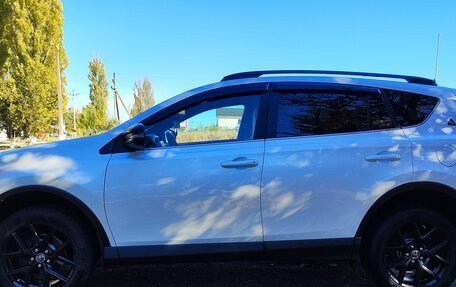 Toyota RAV4, 2019 год, 2 540 000 рублей, 3 фотография