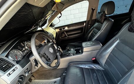 Volkswagen Touareg III, 2007 год, 1 350 000 рублей, 13 фотография