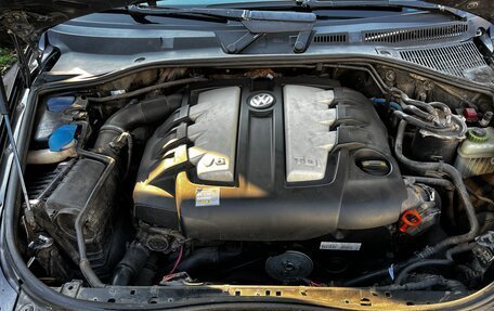 Volkswagen Touareg III, 2007 год, 1 350 000 рублей, 18 фотография