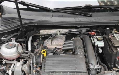 Volkswagen Tiguan II, 2018 год, 2 200 000 рублей, 4 фотография