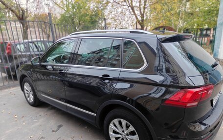 Volkswagen Tiguan II, 2018 год, 2 200 000 рублей, 7 фотография