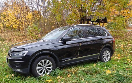 Volkswagen Tiguan II, 2018 год, 2 200 000 рублей, 15 фотография