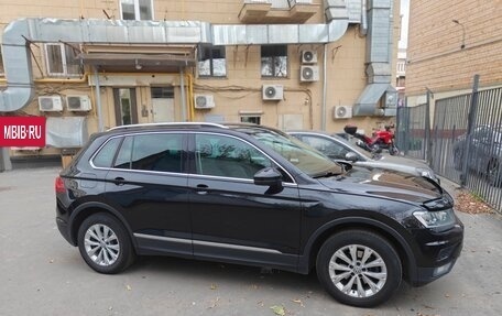 Volkswagen Tiguan II, 2018 год, 2 200 000 рублей, 14 фотография