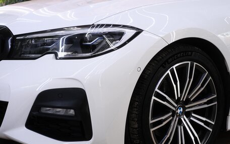 BMW 3 серия, 2019 год, 3 690 000 рублей, 13 фотография