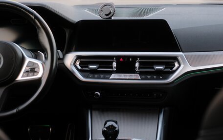 BMW 3 серия, 2019 год, 3 690 000 рублей, 25 фотография