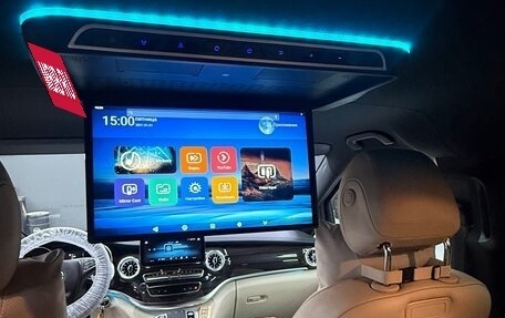Mercedes-Benz V-Класс, 2021 год, 5 699 999 рублей, 9 фотография