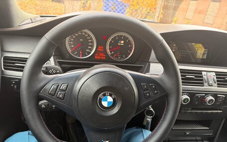 BMW 5 серия, 2003 год, 1 450 000 рублей, 15 фотография
