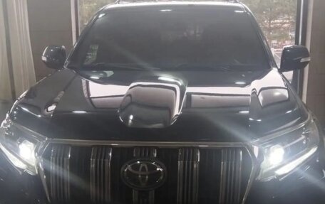 Toyota Land Cruiser Prado 150 рестайлинг 2, 2018 год, 5 900 000 рублей, 1 фотография