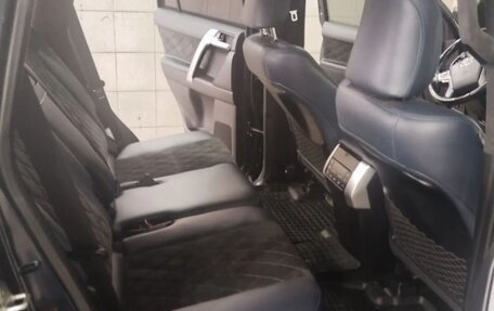 Toyota Land Cruiser Prado 150 рестайлинг 2, 2018 год, 5 900 000 рублей, 6 фотография