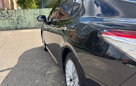 Toyota Camry, 2019 год, 2 950 000 рублей, 4 фотография