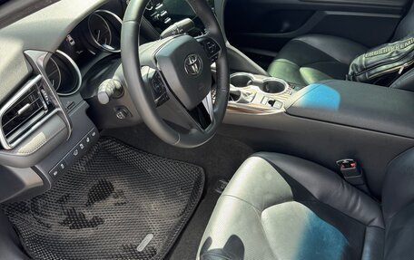 Toyota Camry, 2019 год, 2 950 000 рублей, 10 фотография