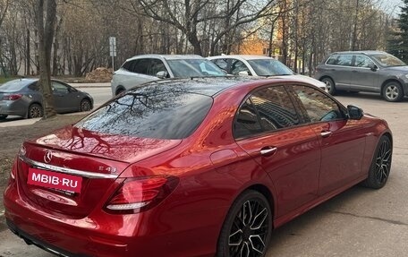 Mercedes-Benz E-Класс AMG, 2017 год, 5 200 000 рублей, 6 фотография
