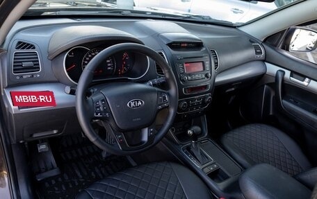 KIA Sorento II рестайлинг, 2014 год, 1 695 000 рублей, 13 фотография