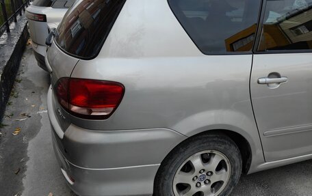 Toyota Ipsum II, 2001 год, 900 000 рублей, 3 фотография
