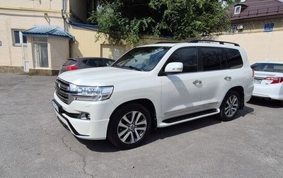 Toyota Land Cruiser 200, 2018 год, 7 350 000 рублей, 1 фотография