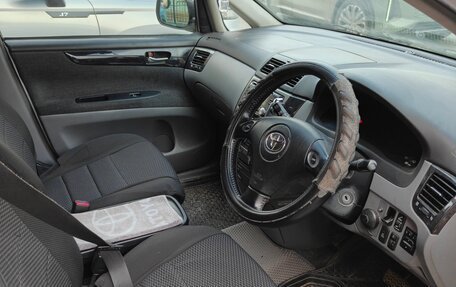 Toyota Ipsum II, 2001 год, 900 000 рублей, 6 фотография