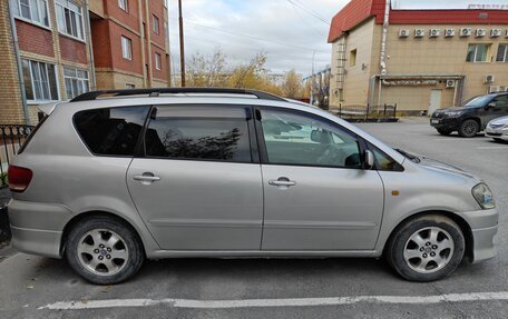 Toyota Ipsum II, 2001 год, 900 000 рублей, 5 фотография