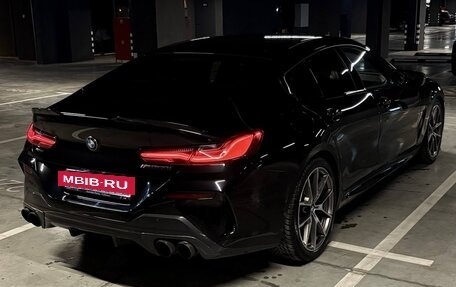 BMW 8 серия, 2019 год, 7 350 000 рублей, 5 фотография