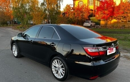 Toyota Camry, 2014 год, 1 850 000 рублей, 3 фотография