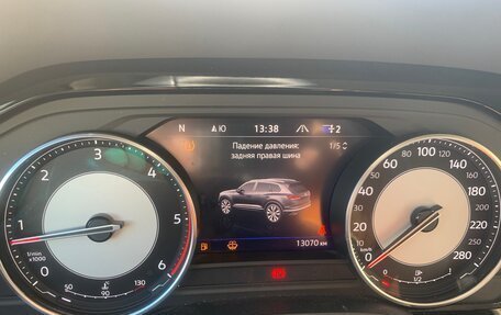 Volkswagen Touareg III, 2022 год, 8 179 000 рублей, 7 фотография