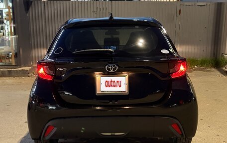 Toyota Yaris, 2020 год, 1 050 000 рублей, 6 фотография