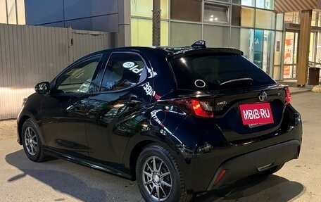 Toyota Yaris, 2020 год, 1 050 000 рублей, 7 фотография