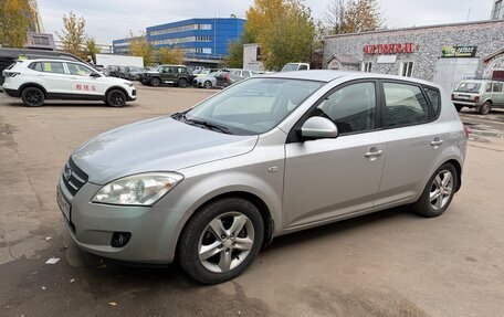 KIA cee'd I рестайлинг, 2009 год, 520 000 рублей, 4 фотография