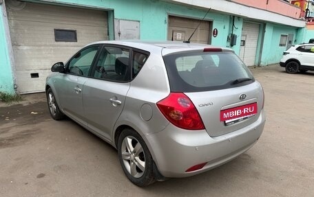 KIA cee'd I рестайлинг, 2009 год, 520 000 рублей, 3 фотография