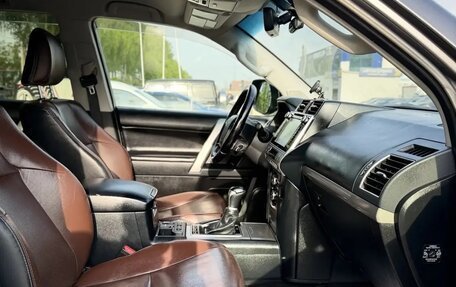 Toyota Land Cruiser Prado 150 рестайлинг 2, 2020 год, 4 990 000 рублей, 23 фотография
