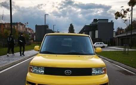 Scion xB II рестайлинг, 2004 год, 750 000 рублей, 2 фотография
