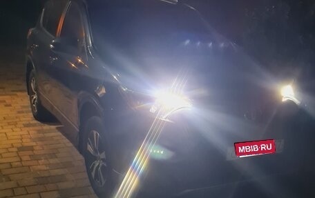 Toyota RAV4, 2015 год, 1 777 000 рублей, 12 фотография