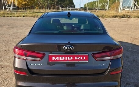 KIA Optima IV, 2019 год, 2 250 000 рублей, 5 фотография