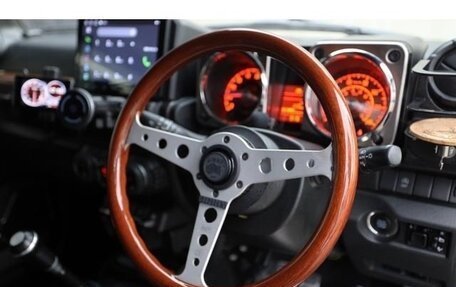 Suzuki Jimny, 2023 год, 1 590 000 рублей, 25 фотография
