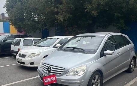Mercedes-Benz B-Класс, 2007 год, 550 000 рублей, 3 фотография