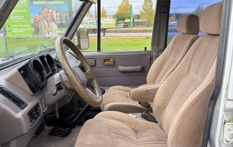 Isuzu Trooper I, 1988 год, 295 000 рублей, 25 фотография