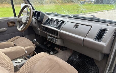 Isuzu Trooper I, 1988 год, 295 000 рублей, 30 фотография