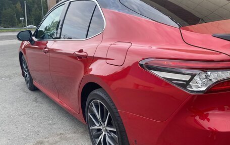 Toyota Camry, 2021 год, 3 200 000 рублей, 13 фотография