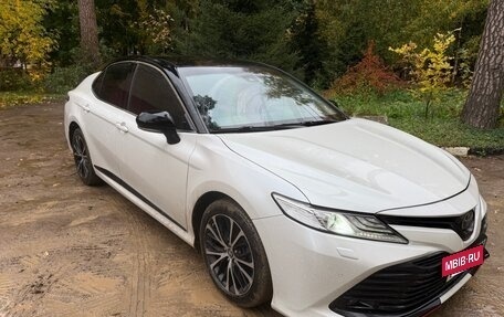 Toyota Camry, 2020 год, 3 000 000 рублей, 9 фотография