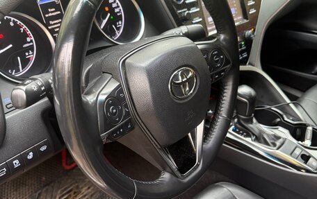 Toyota Camry, 2020 год, 3 000 000 рублей, 14 фотография