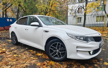 KIA Optima IV, 2017 год, 880 000 рублей, 4 фотография