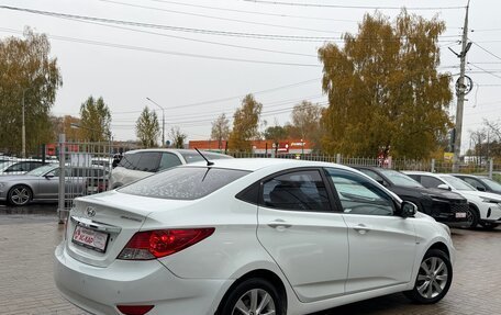 Hyundai Solaris II рестайлинг, 2012 год, 625 000 рублей, 4 фотография